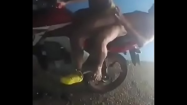Aprendendo andar de moto