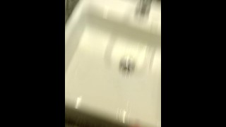 Risk jerking in a shopping toilet