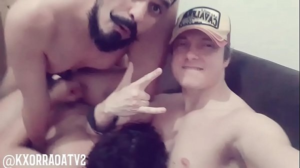 PUTAO DANDO NOS
