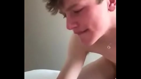 Novinho Pagando boquete de aposta