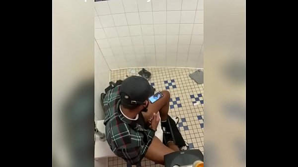 black dude jerking & cum