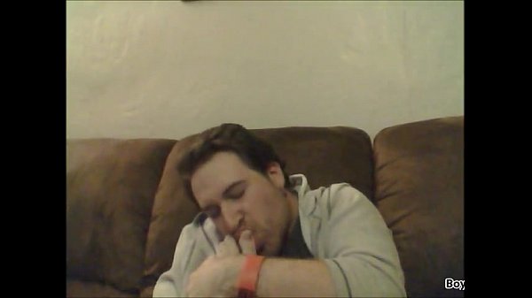 Ronnie Sucks His Own Toes