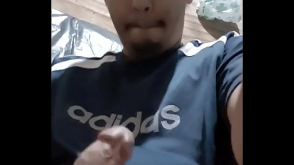 Batendo uma em marcha lenta